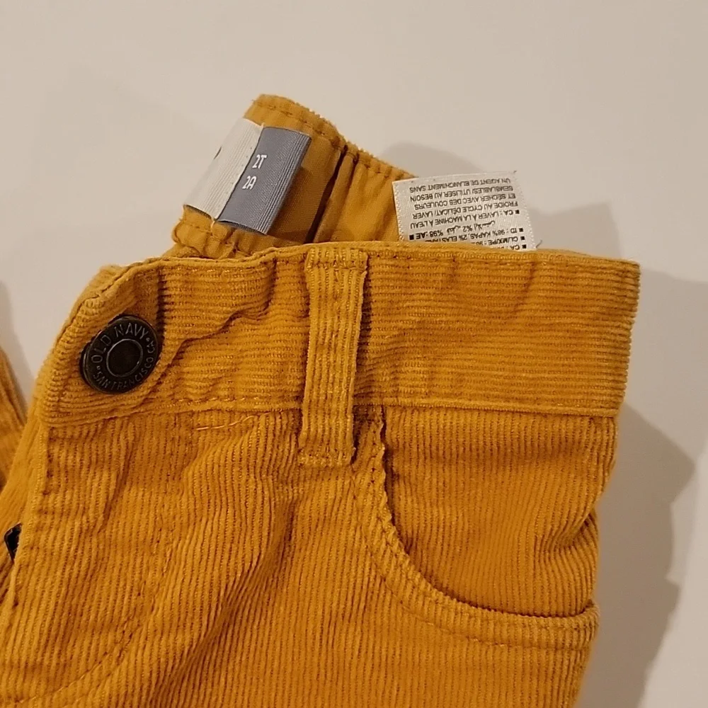 Old Navy Cords Corduroy mustard yellow 2t boys or girls gender neutral